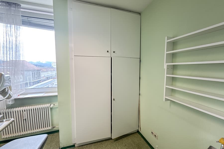 Einbauschrank